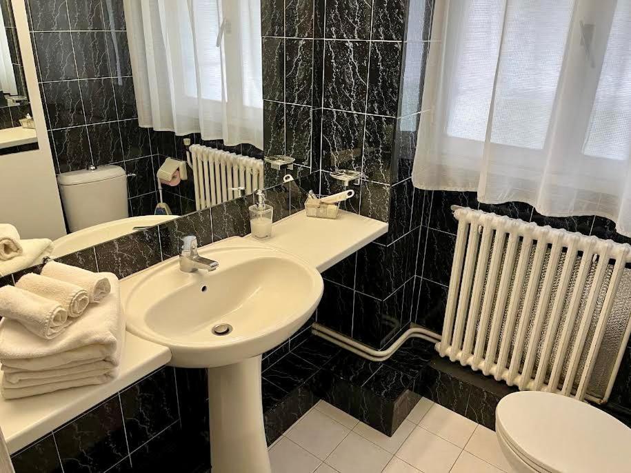 Cosy Apartment Proche Paris Et Disneyland Gagny Luaran gambar